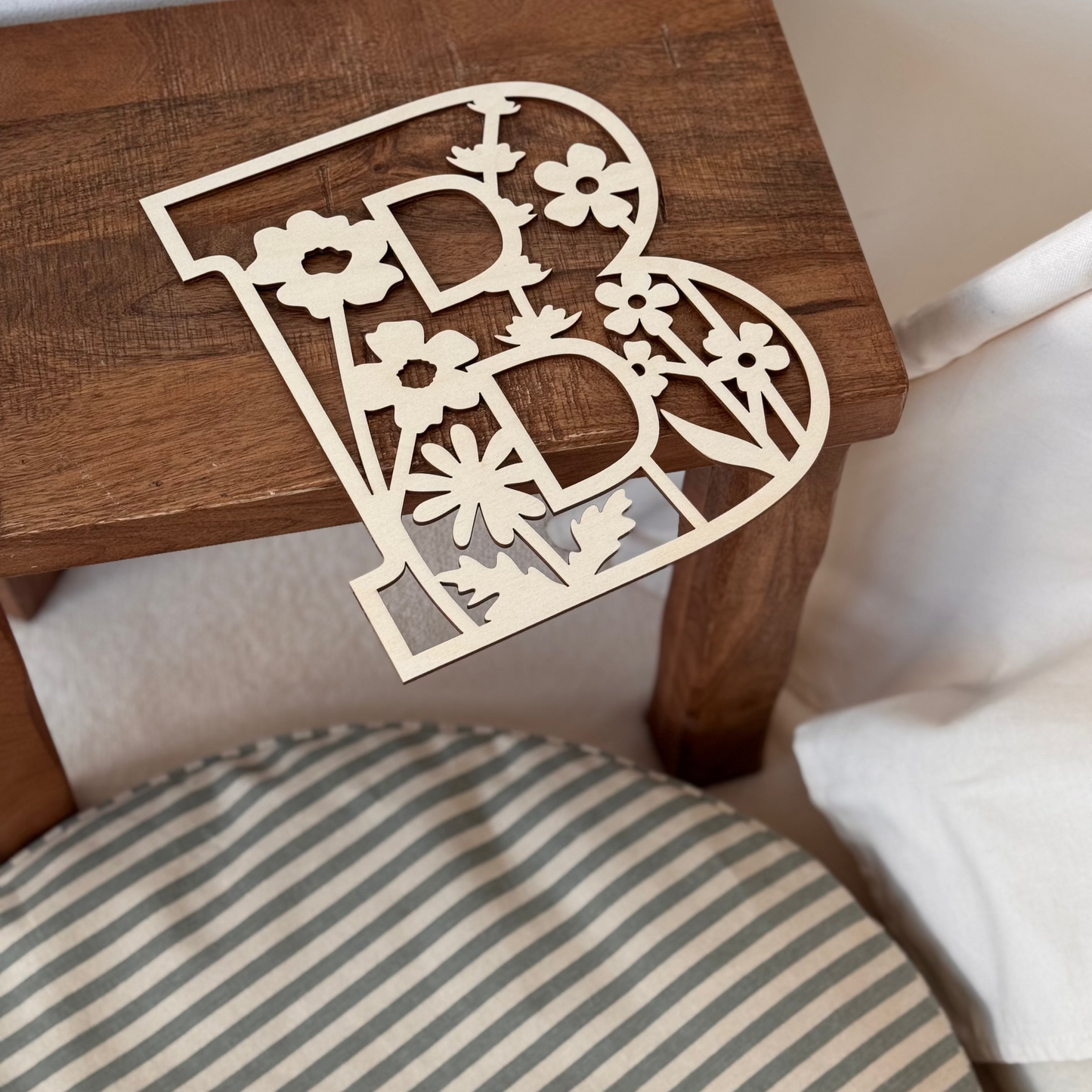 Literka - duże kwiaty