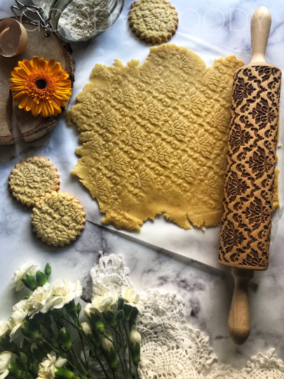 DAMASK rolling pin