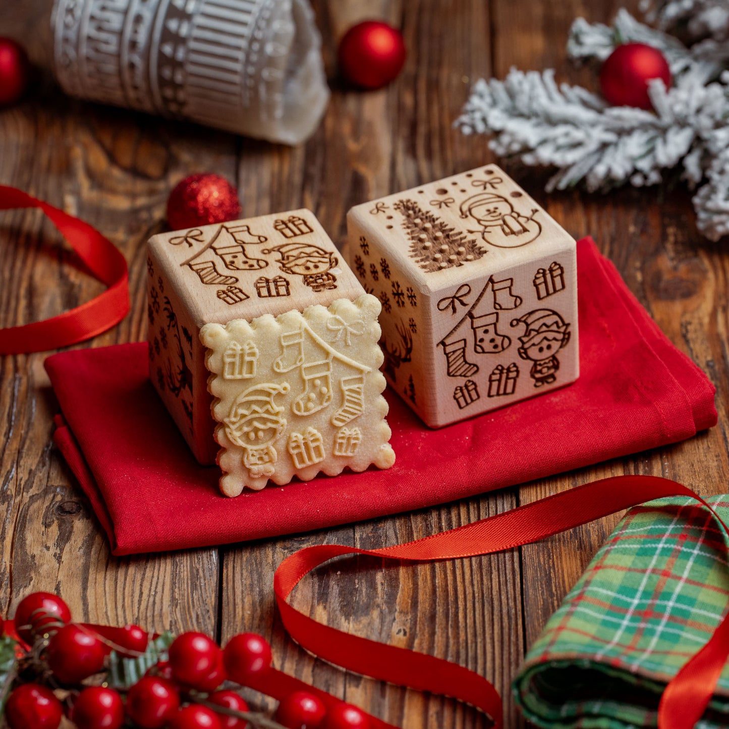 HOLIDAY, dough cutter (6 in 1)