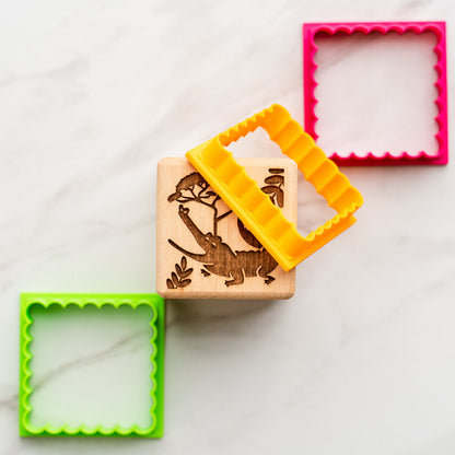 Biscuit - cookie cutter NOW FREE WITH THE PURCHASE OF A CAKE CUB!