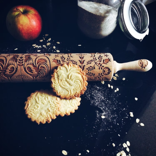 FOLK rolling pin