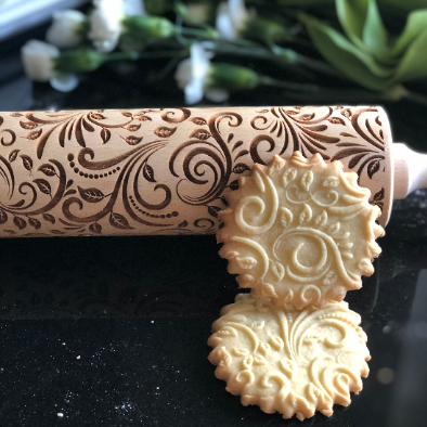 SPRING rolling pin
